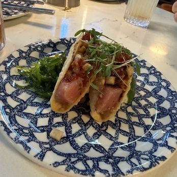 Boatyard - Tuna tacos appetizer - New American Near Me - Fort Lauderdale, Florida Boatyard - Tuna tacos appetizer - New American Near Me - Fort Lauderdale, Florida