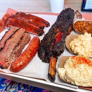 Killen's Barbecue - Brisket, pork ribs, sausage, beef rib, baked beans, Mac n cheese, potato salad - Barbeque Near Me - Pearland, Texas Killen's Barbecue - Brisket, pork ribs, sausage, beef rib, baked beans, Mac n cheese, potato salad - Barbeque Near Me - Pearland, Texas