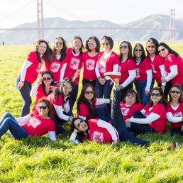 Our personal favorite shot taken with the Golden Gate bridge as the backdrop. Our personal favorite shot taken with the Golden Gate bridge as the backdrop.