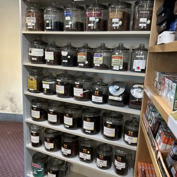 John Hay Cigars - Tobacco Shops Near Me - Intercourse, Pennsylvania
