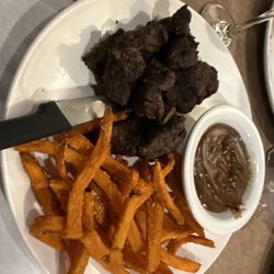 The Palms Grill & Bar - Sirloin tips