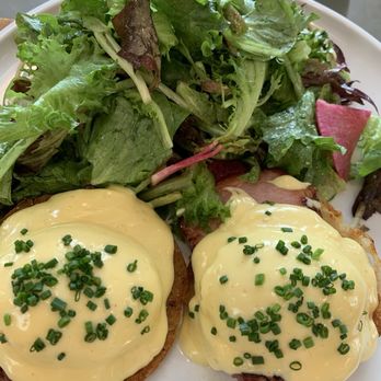 Churchill St. - Classic Eggs Benedict - American Near Me - Shoreview, Minnesota