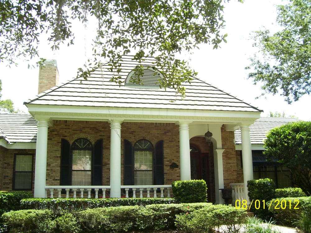 Slide of Apple Roof Cleaning