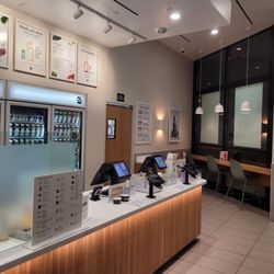 Pressed Juicery - Interior