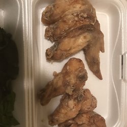 Bamboo Hut - I was charged 6.95 for 6 wings, this is 3 wings. What a rip off!