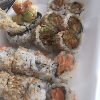 Circle Sushi - Lunch special: spider roll and spicy salmon roll for $11 - Sushi Bars Near Me - Atlanta, Georgia