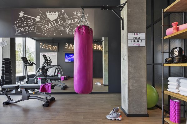 Moxy Copenhagen Sydhavnen by null