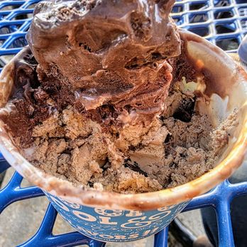 Ben & Jerry’s - Mochaccino Chip, Coffee Coffee Buzz Buzz Buzz and Phish Food at Ben at Ben & Jerry's Toledo - Custom Cakes Near Me - Toledo, Ohio Ben & Jerry’s - Mochaccino Chip, Coffee Coffee Buzz Buzz Buzz and Phish Food at Ben at Ben & Jerry's Toledo - Custom Cakes Near Me - Toledo, Ohio