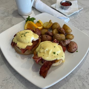 Cafe Mimosa - Bacon Benedict - Breakfast & Brunch Near Me - Santa Rosa, California Cafe Mimosa - Bacon Benedict - Breakfast & Brunch Near Me - Santa Rosa, California