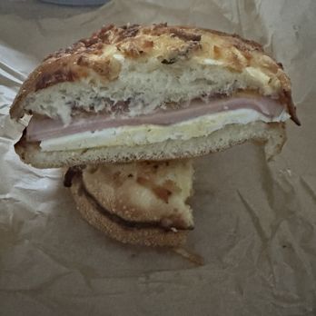 Einstein Bros. Bagels - Bagels Near Me - Pasadena, California