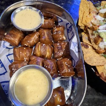 Topgolf - Pretzel Bites - Golf Near Me - Roseville, California Topgolf - Pretzel Bites - Golf Near Me - Roseville, California