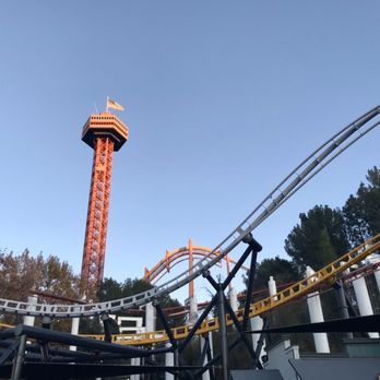 Six Flags Magic Mountain - Amusement Parks Near Me - Valencia, California Six Flags Magic Mountain - Amusement Parks Near Me - Valencia, California