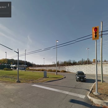 Todds Independent - the intersection of a street and a traffic light - Grocery Near Me - Haliburton, Ontario Todds Independent - the intersection of a street and a traffic light - Grocery Near Me - Haliburton, Ontario