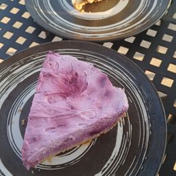Du Lit Desserts: Two Slices of Cheesecake Du Lit Desserts: Two Slices of Cheesecake
