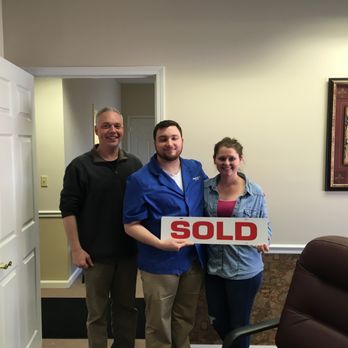 Donnie Dowell, REALTOR - First time home buyers! - Real Estate Agents Near Me - Evansville, Indiana Donnie Dowell, REALTOR - First time home buyers! - Real Estate Agents Near Me - Evansville, Indiana