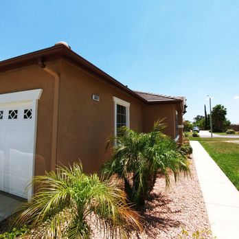 MB Painting - We don't have to get a new garage door looks great. - Painters Near Me - Hemet, California