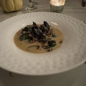 Matthew's Restaurant - Escargot - New American Near Me - Jacksonville, Florida