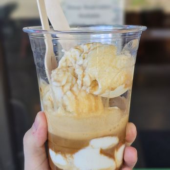 Standing Egg Coffee - Coffee & Tea Near Me - Burnaby, British Columbia Standing Egg Coffee - Coffee & Tea Near Me - Burnaby, British Columbia