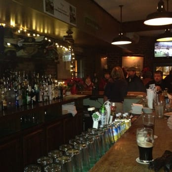 Chadwicks - Main bar - American Near Me - Alexandria, Virginia