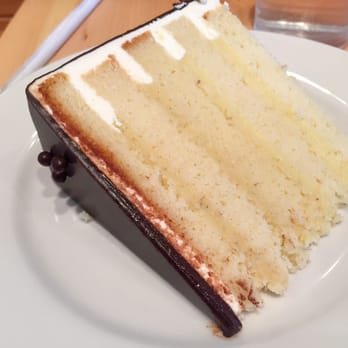 Bakery Lorraine - Boston Cream Cake - Breakfast & Brunch Near Me - San Antonio, Texas Bakery Lorraine - Boston Cream Cake - Breakfast & Brunch Near Me - San Antonio, Texas