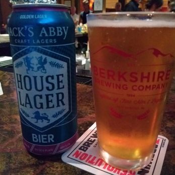 Cedar Street Grille - New American Near Me - Sturbridge, Massachusetts