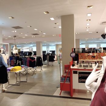 Bloomingdale's - Department Stores Near Me - New York, New York Bloomingdale's - Department Stores Near Me - New York, New York