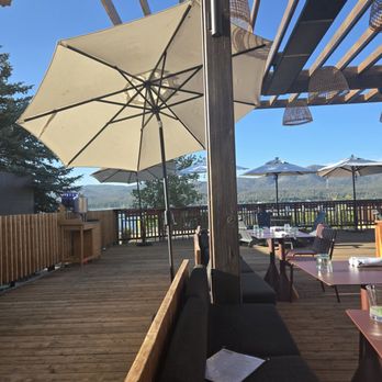 De La Nonna Big Bear - Patio - Pizza Near Me - Big Bear Lake, California De La Nonna Big Bear - Patio - Pizza Near Me - Big Bear Lake, California