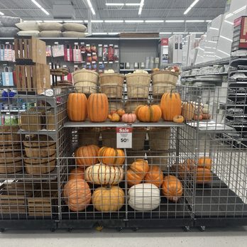 Michaels - Fall decor - Arts & Crafts Near Me - American Fork, Utah