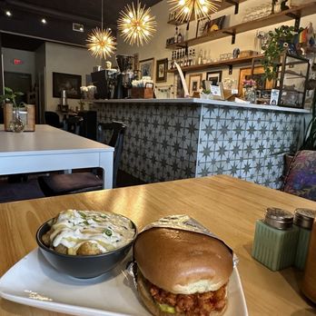 Vegetation Cafe & Kitchen - Vegan Near Me - Lakeland, Florida Vegetation Cafe & Kitchen - Vegan Near Me - Lakeland, Florida