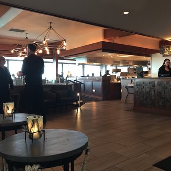 Chart House - Front tables - Seafood Near Me - Portland, Oregon Chart House - Front tables - Seafood Near Me - Portland, Oregon