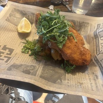 Paso Robles Brewing - Inch thick schnitzel with garlic potatoes - Brewpubs Near Me - Paso Robles, California Paso Robles Brewing - Inch thick schnitzel with garlic potatoes - Brewpubs Near Me - Paso Robles, California