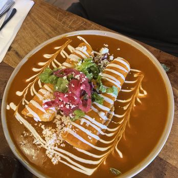 Amelias Mexican Kitchen - 2 ground beef enchiladas with red sauce - Mexican Near Me - Tucson, Arizona