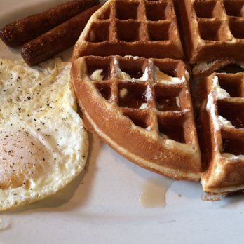Island Cafe - Diners Near Me - Oak Harbor, Washington