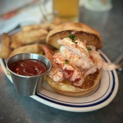 BeetleCat - Lobster Roll