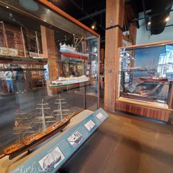 National Park Visitor Center - Exhibits/displays