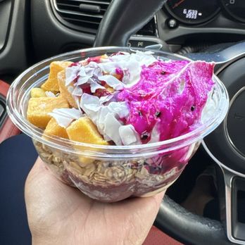 JuiceLand - MANGO DRAGON ACAI BOWL - Juice Bars & Smoothies Near Me - Houston, Texas
