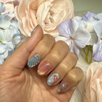 Le Petit Salon - Nail Salons Near Me - Tustin, California Le Petit Salon - Nail Salons Near Me - Tustin, California