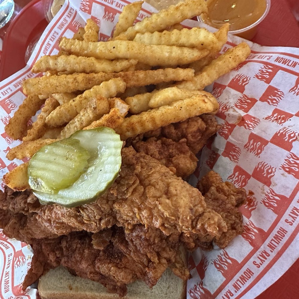 Howlin' Ray's - Tenders - Southern Near Me - Pasadena, California Howlin' Ray's - Tenders - Southern Near Me - Pasadena, California