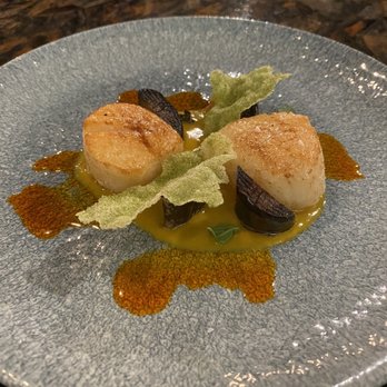 XO Restaurant - Scallops, XO butternut curry sauce, eggplant - Asian Fusion Near Me - Honolulu, Hawaii XO Restaurant - Scallops, XO butternut curry sauce, eggplant - Asian Fusion Near Me - Honolulu, Hawaii