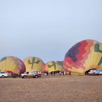 Rainbow Ryders Hot Air Balloon Ride - Balloons getting ready - Hot Air Balloons Near Me - Glendale, Arizona