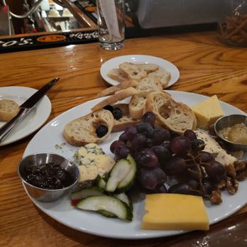 The Tavern - Horrible cheese boa4d - American Near Me - Salem, Massachusetts
