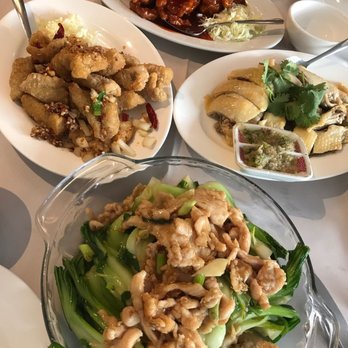 Chez Maxim Oriental - Dinner for 4 for $48CA. Good deal, but a couple of the dishes were a bit off mark. - Chinese Near Me - Montreal, Quebec