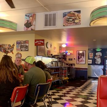 Green Light Diner - Dining room - Diners Near Me - Poulsbo, Washington Green Light Diner - Dining room - Diners Near Me - Poulsbo, Washington