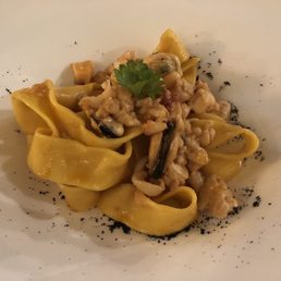 Papparadelli di mare (lovely but the pasta was undercooked - far more so than merely al dente)