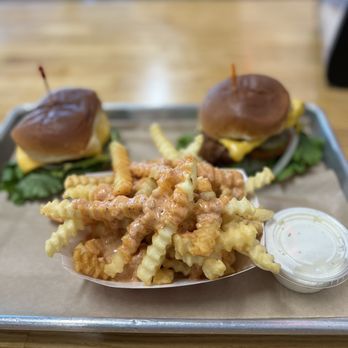 iniBurger - Spicy Garlic Fries with 2 mini burgers - Burgers Near Me - Fremont, California iniBurger - Spicy Garlic Fries with 2 mini burgers - Burgers Near Me - Fremont, California