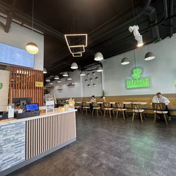 Binge Coffee House - Cafes Near Me - Berkeley, California