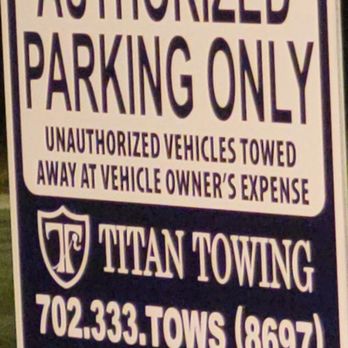 X-it Townhomes - Towing sign - Apartments Near Me - Las Vegas, Nevada