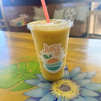 Juice 101 - Pirates of the Hawaiian smoothie - Juice Bars & Smoothies Near Me - Kamuela, Hawaii