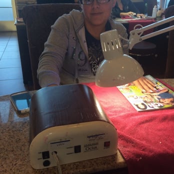BCBC Nails Spa - Nail Salons Near Me - Calabasas, California