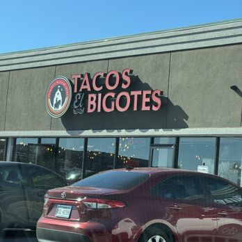 Tacos El Bigotes - Tacos Near Me - Houston, Texas